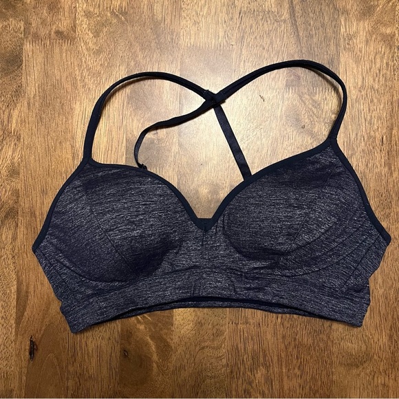 Athleta Quest Wherever Bra Size Large Navy Padded V Neck Comfy Athleisure - Picture 2 of 8